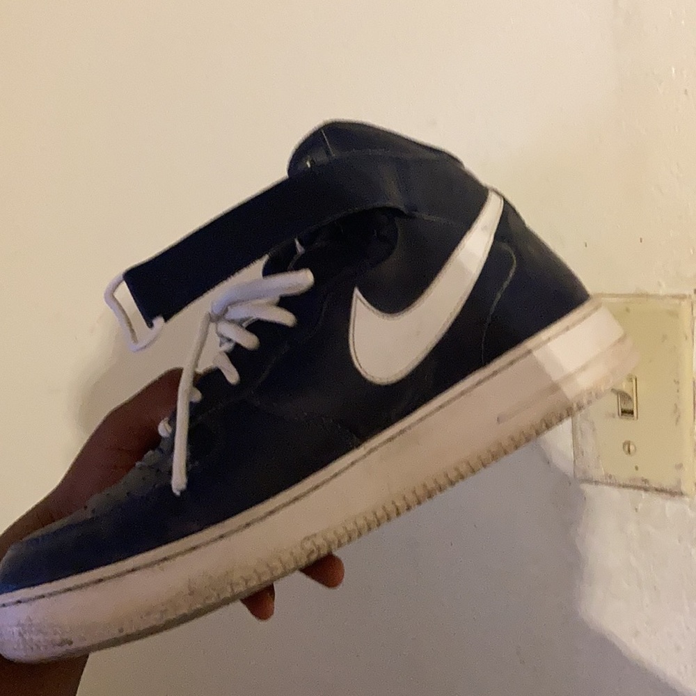 Good Luck Finding - image 3